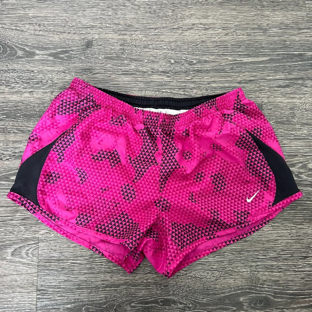 Nike running shorts size M